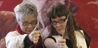 Einstök samvinna systranna Söru og Svanhildar